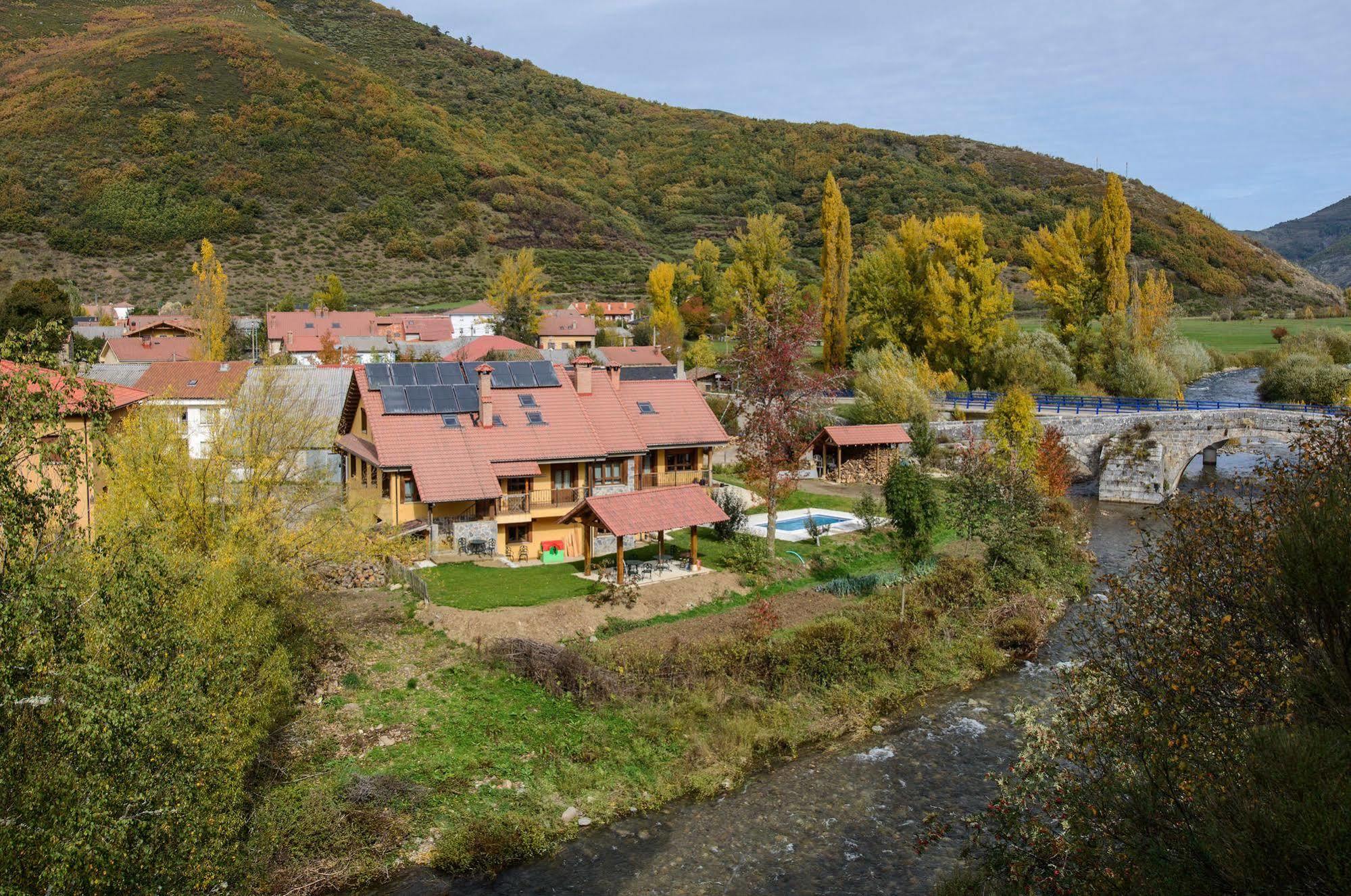 Maison d'hôtes El Casar Del Puente à Boca de Huérgano Extérieur photo